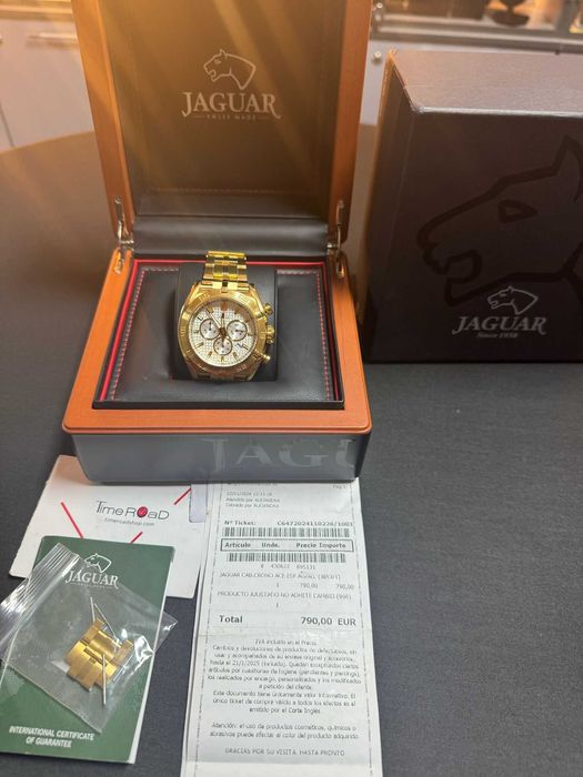 Jaguar Executive J853/1 (A&M AMANET)