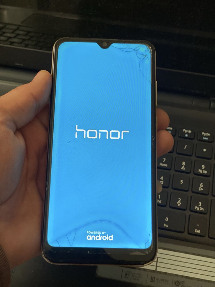 Honor A8 Sotiladi srochni