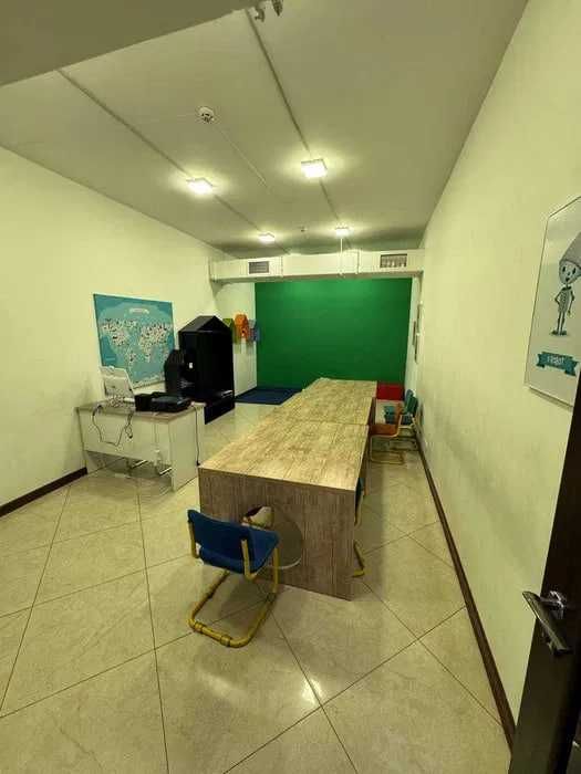 Учебный центр / Мед учреждение 300м2  Ориентир Дархан (37325)