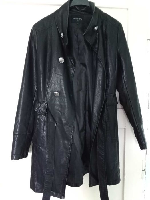 Paltoane si costume dama