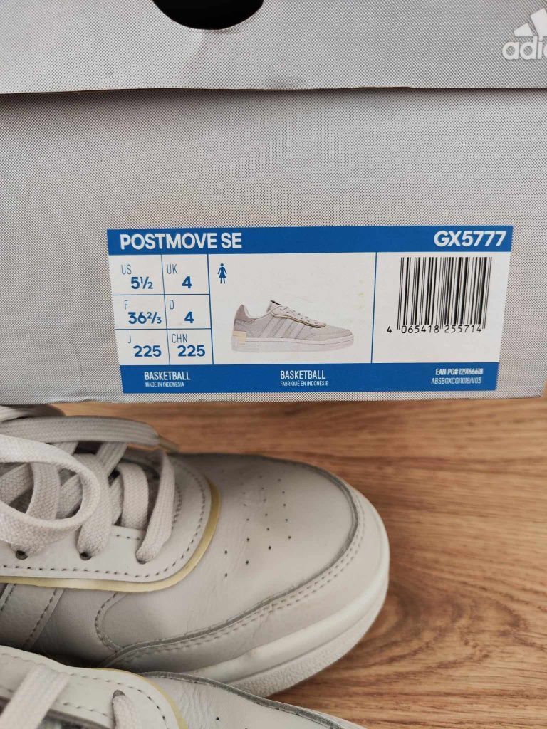Adidas маратонки 36