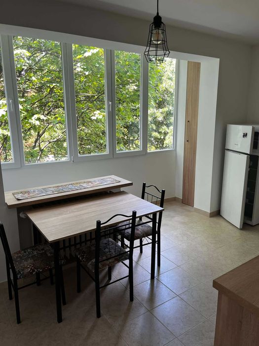 Дава се под наем Двустаен апартамент в София, Изток - 76 кв.м за 765 € - Снимка #6