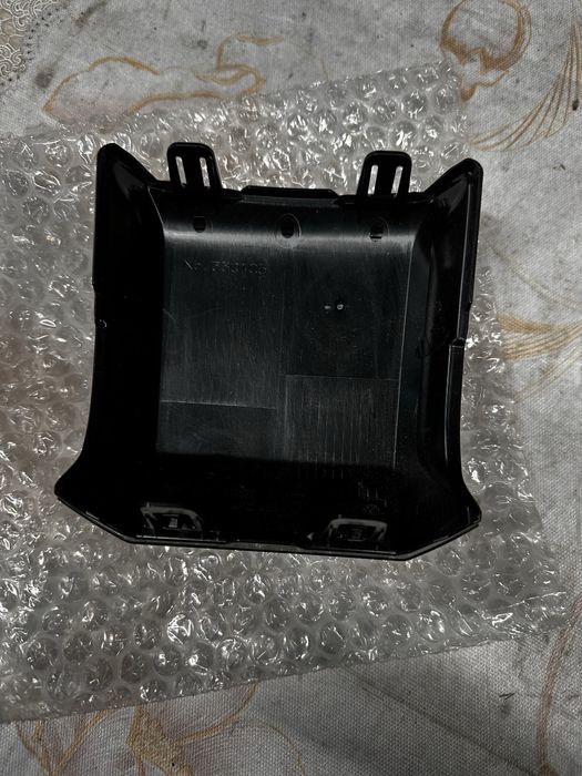 Capac radar distronic skoda superb 3.v.cod:3v0853655.a