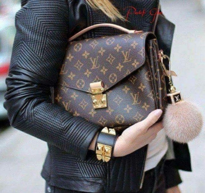 Set(geanta +portofel),model Pochette Metis,curea detasabila,saculet