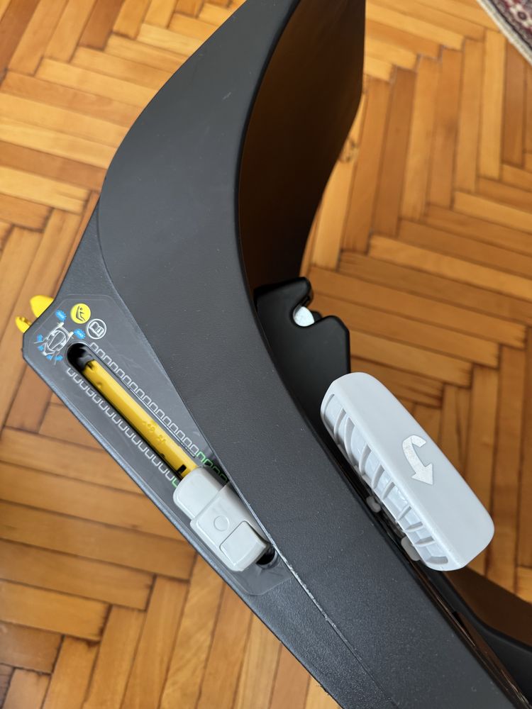 Столче за кола Maxi Cosi Coral 360 + isofix