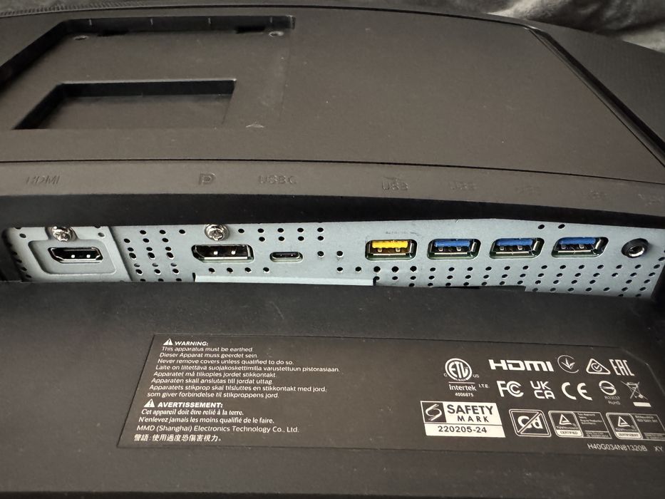 Monitor Philips 34 ultrawide cu camera web, thunderbolt 4, 34E1C5600HE