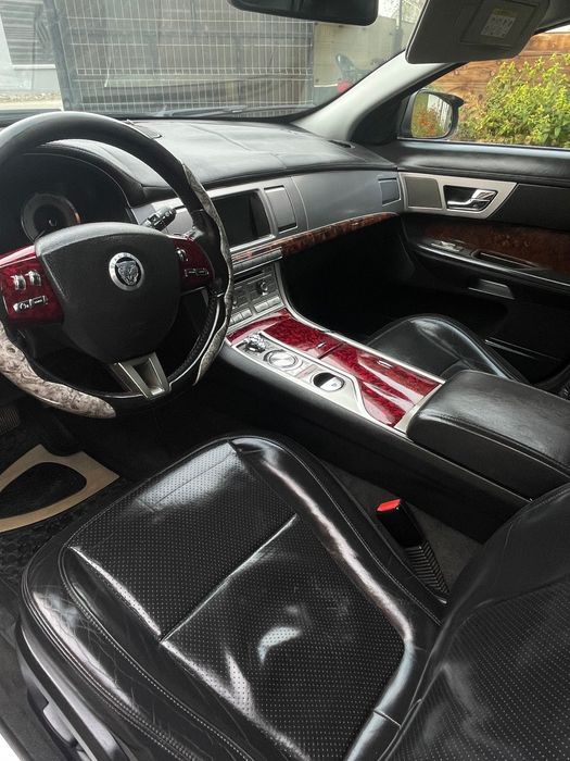 Jaguar XF 2.7 Diesel V6