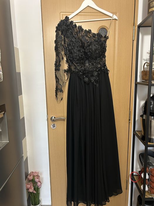 Vand rochie elegantă