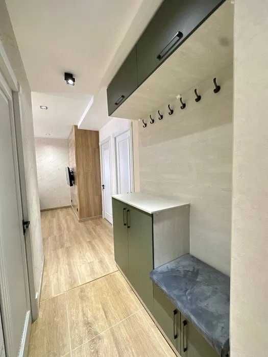 Сдаётся кв ор-р Ц-2 Рынок Алайский 3/3/9 ро-н Мирзо-Улугбекский 191*