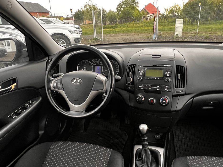 Hyundai I30 1.6 CRDI 2009/Posibilitate rate fixe