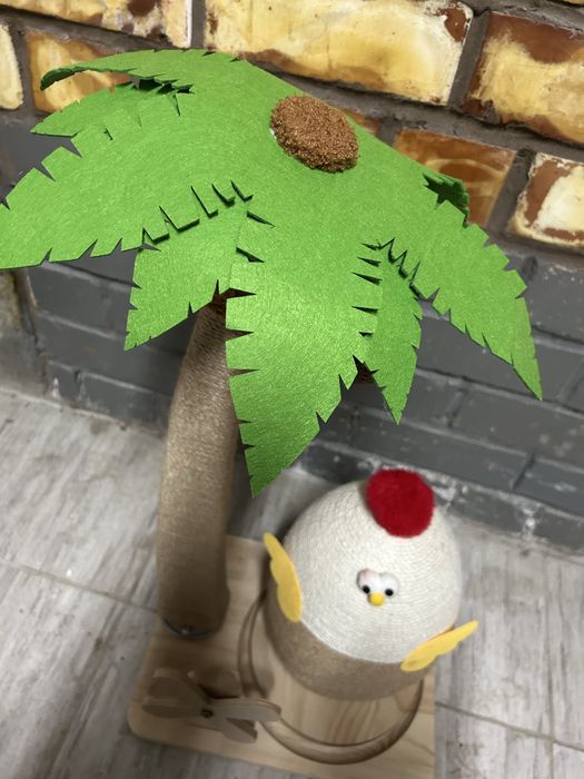 Когтеточка в отличном состоянии для кошки кота