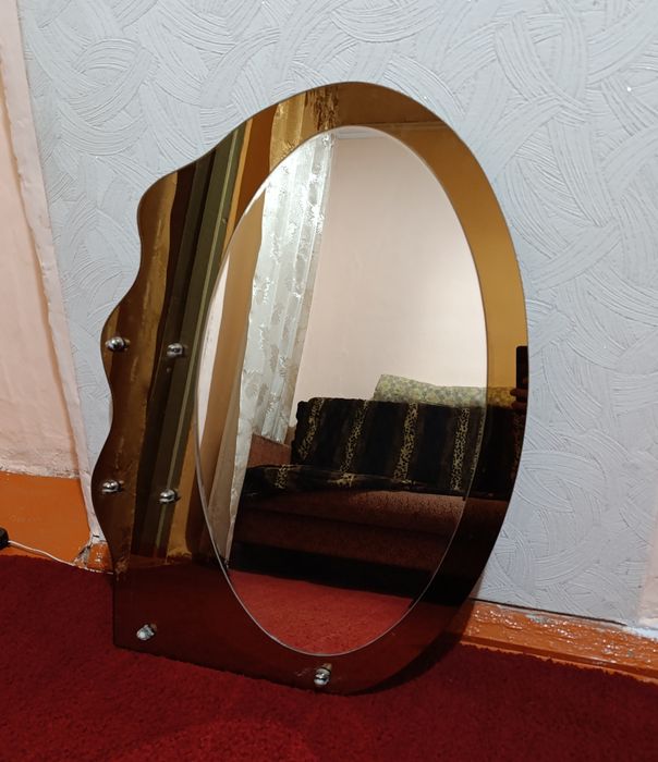 Зеркало массивное