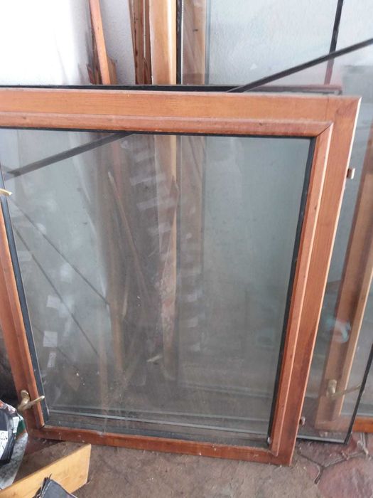 Tamplarie lemn pentru geam termopan stejar şi frasin