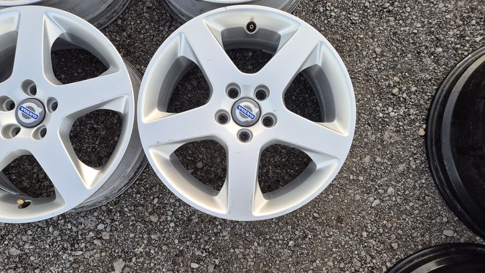 Оригинални джанти Волво 5/108 Volvo S60,S80 5x108

Употребявани, Шумен