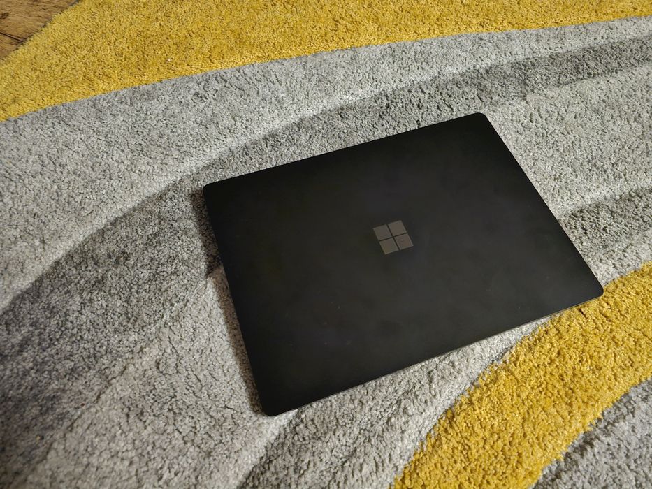 Microsoft laptop 3