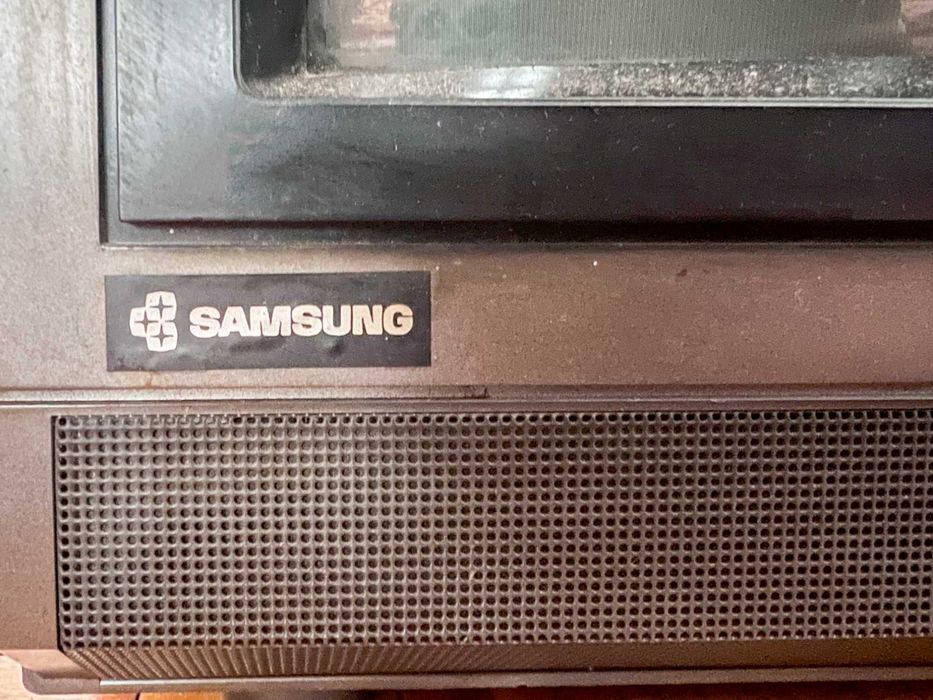 Ретро телевизор Samsung
