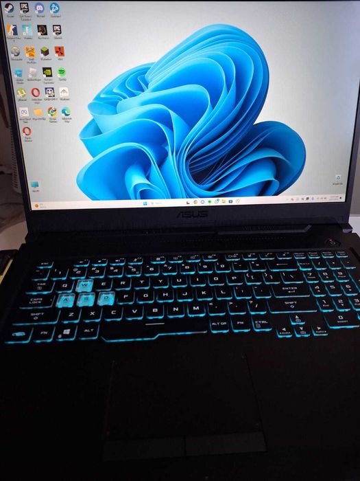 Laptop (Excelent) gaming ASUS TUF F17 FX706 HM