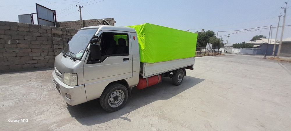 Foton 2014 йил срочно сотилади