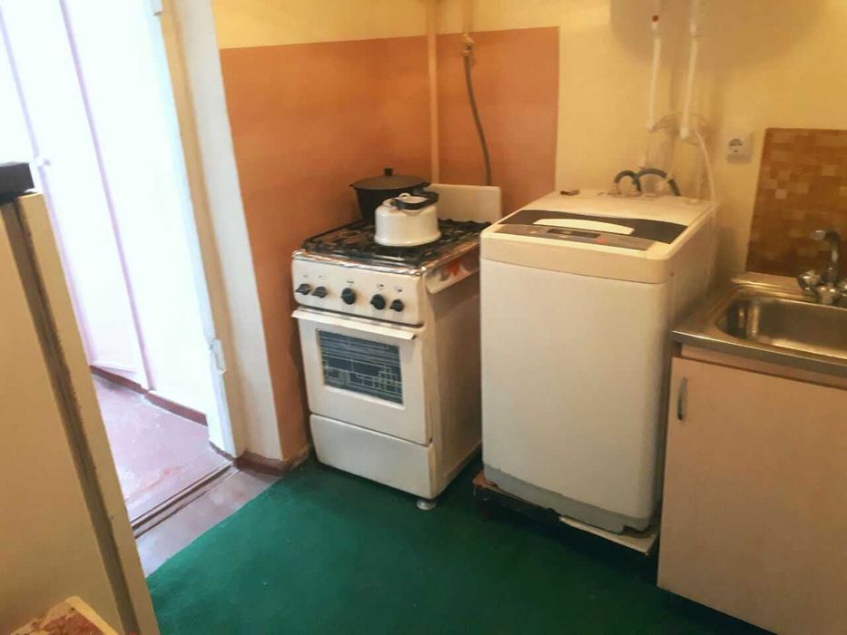 продам квартиру 3/3/4 кирпич,не торец,недорого