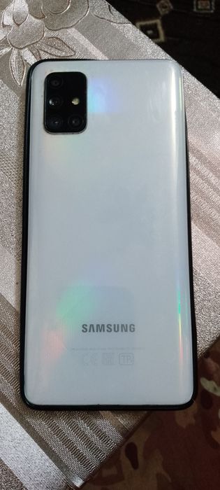 Самсунг Галакси А71