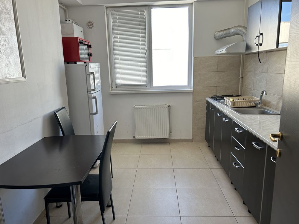 Inchiriez apartament 2 camere