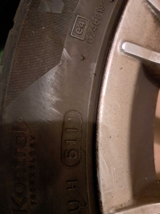 Продавам джанти за Toyota avensis T 27