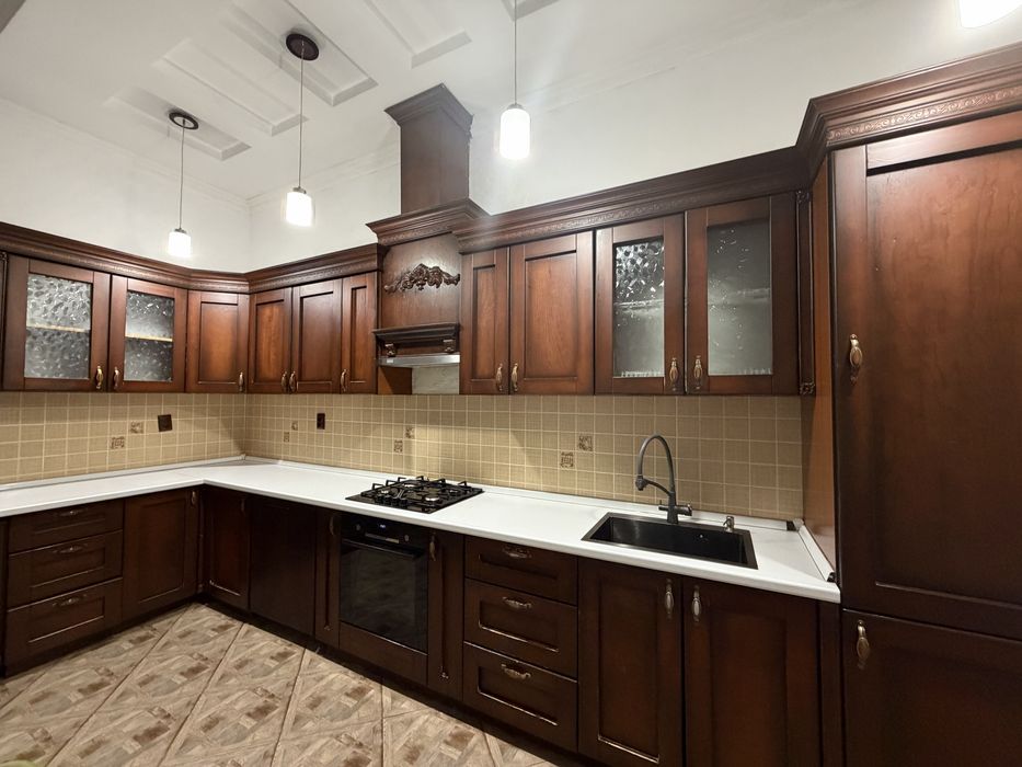 Кухонный  гарнитур