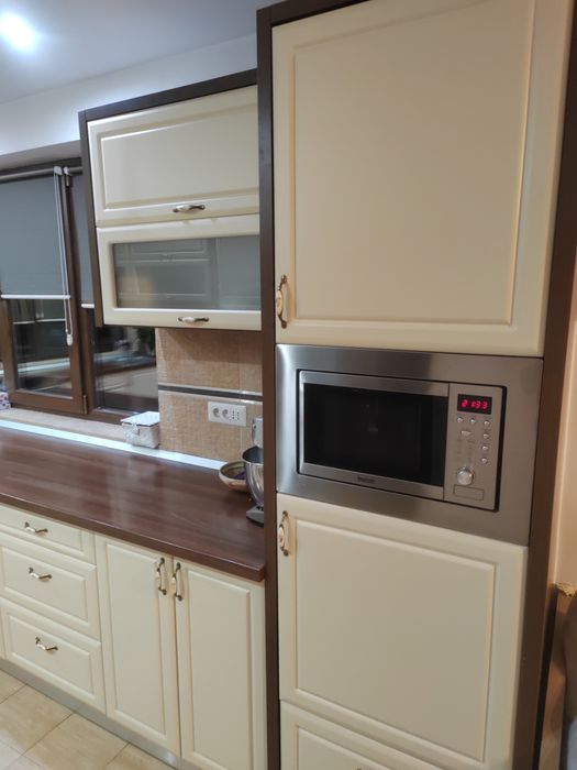 Mobila de bucătărie