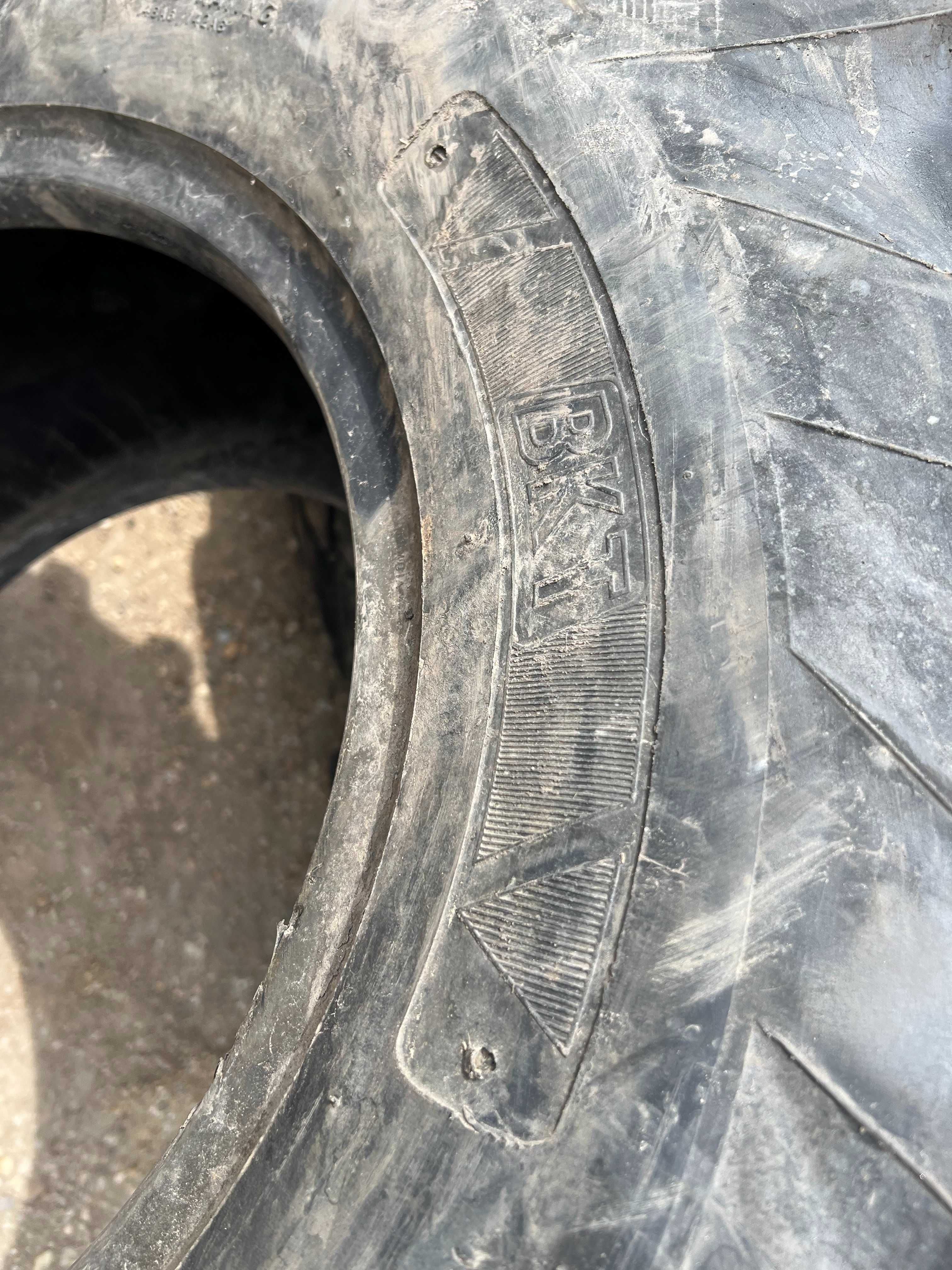 Cauciuc 12.5/80 R18 BKT