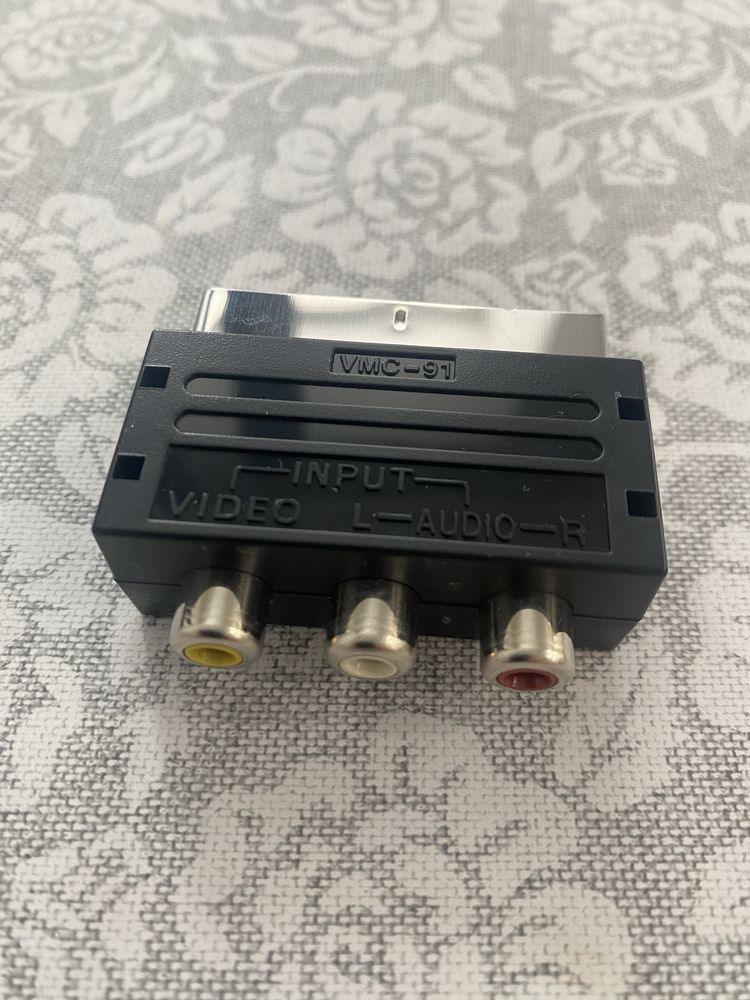 Переходник аудио-видео с RCA на Scart