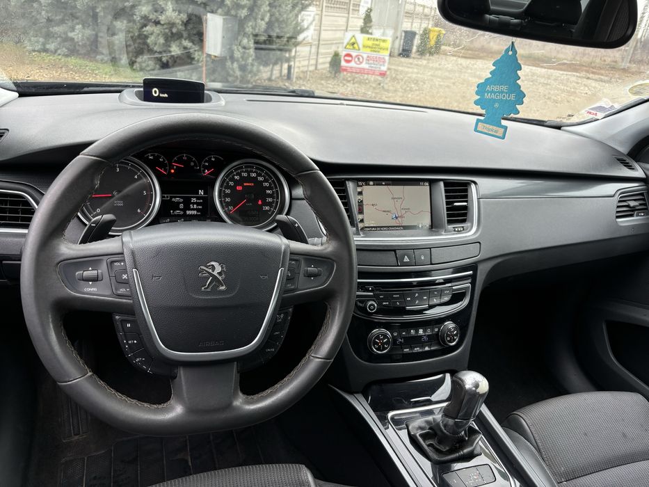 Peugeot 508 Facelift 2016 Head-up display automat