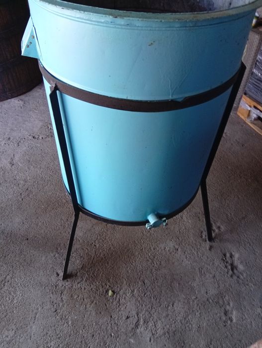 Центрофуга за мед