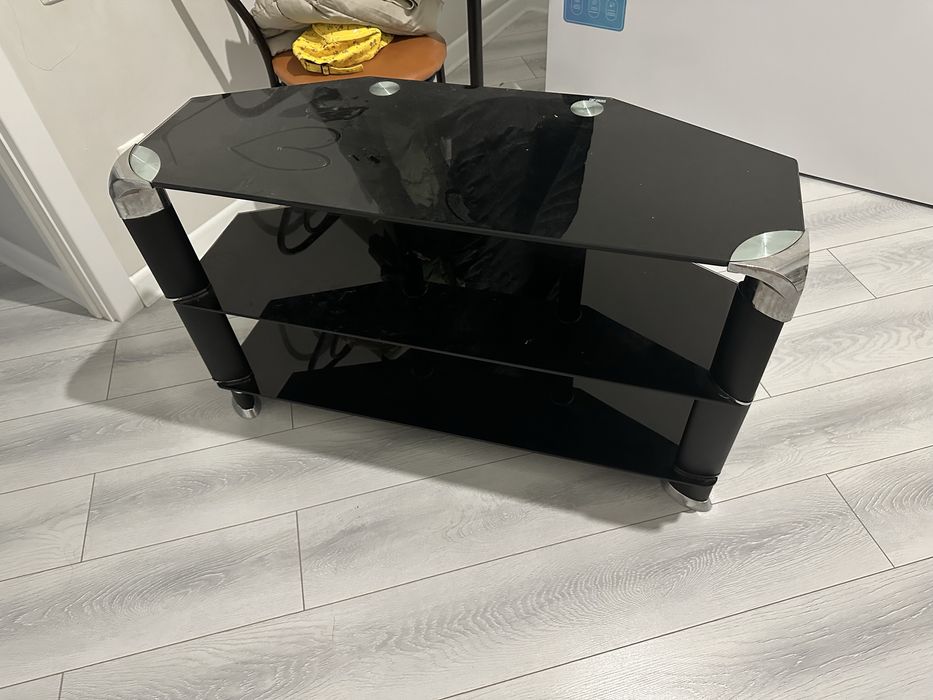 Подставка для телевизоров