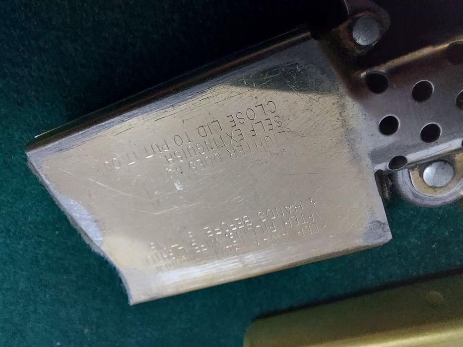 Bricheta Zippo slim originala an 2018