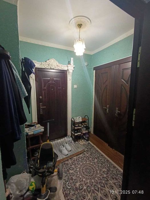 2-комнатная квартира в Мирзо-Улугбекском районе, ТТЗ-2, вдоль дороги !