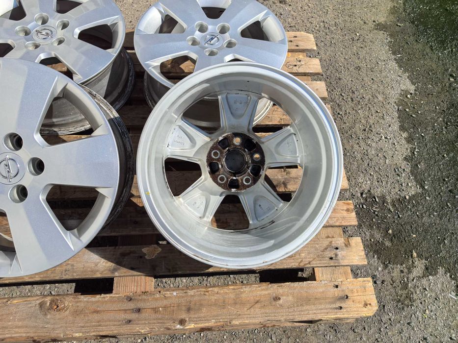 16 цола 5 х 110 мм Опел / Фиат / Шевролет - 6,5 Инча / ЕТ 41