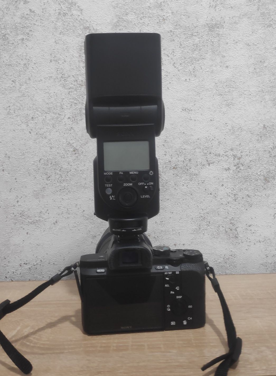 Фотокамера Sony Alpha ILCE-7M2 Kit 28-70