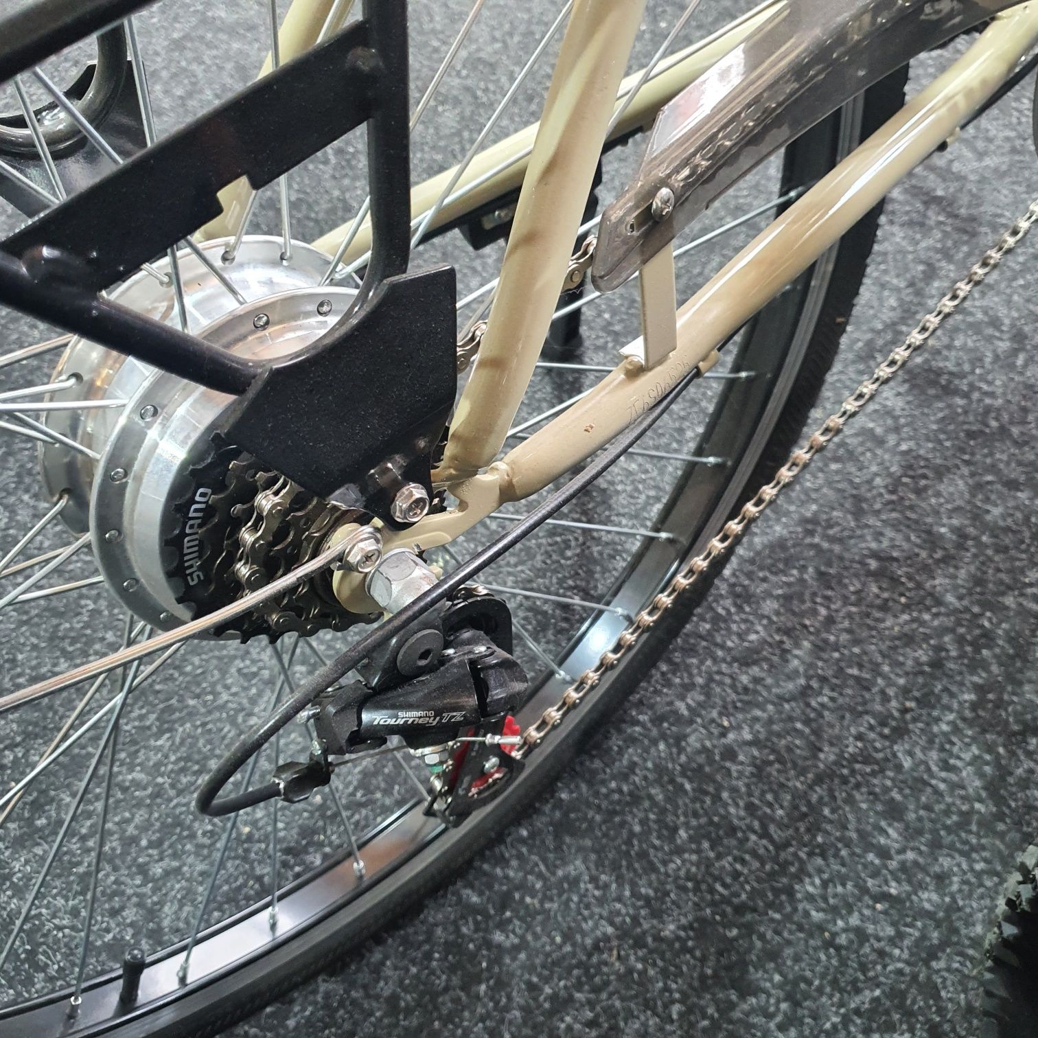 Bicicleta electrica cu garantie