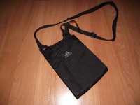 Geantuta Adidas de umar ( crossbody ) , mica , originala