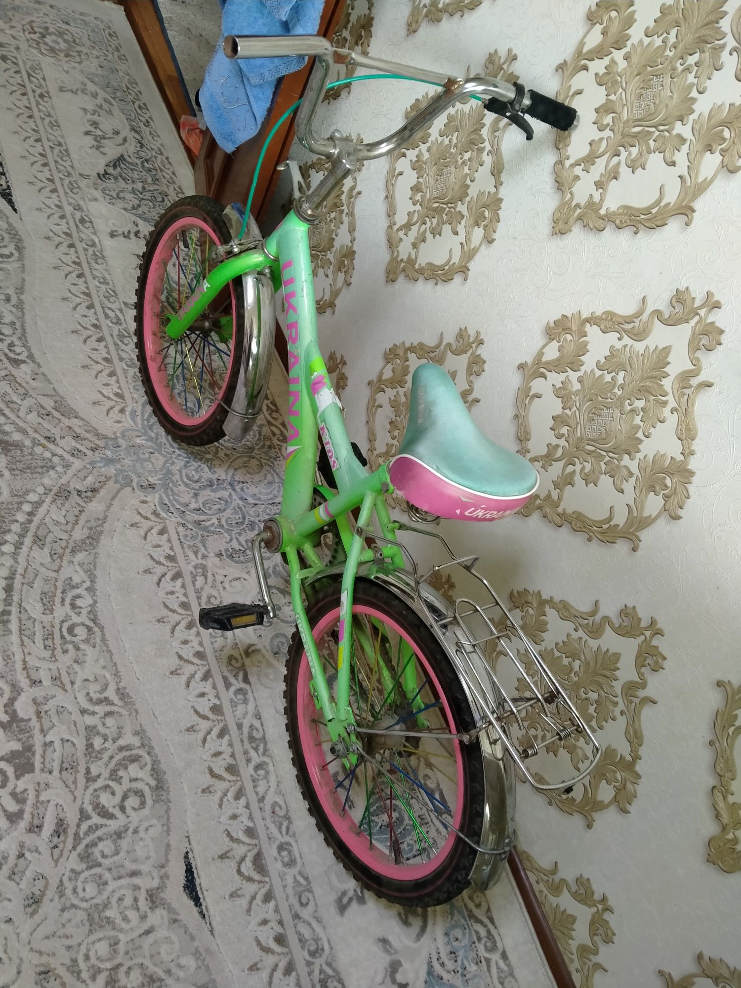 Продаю велосипед детский срочно