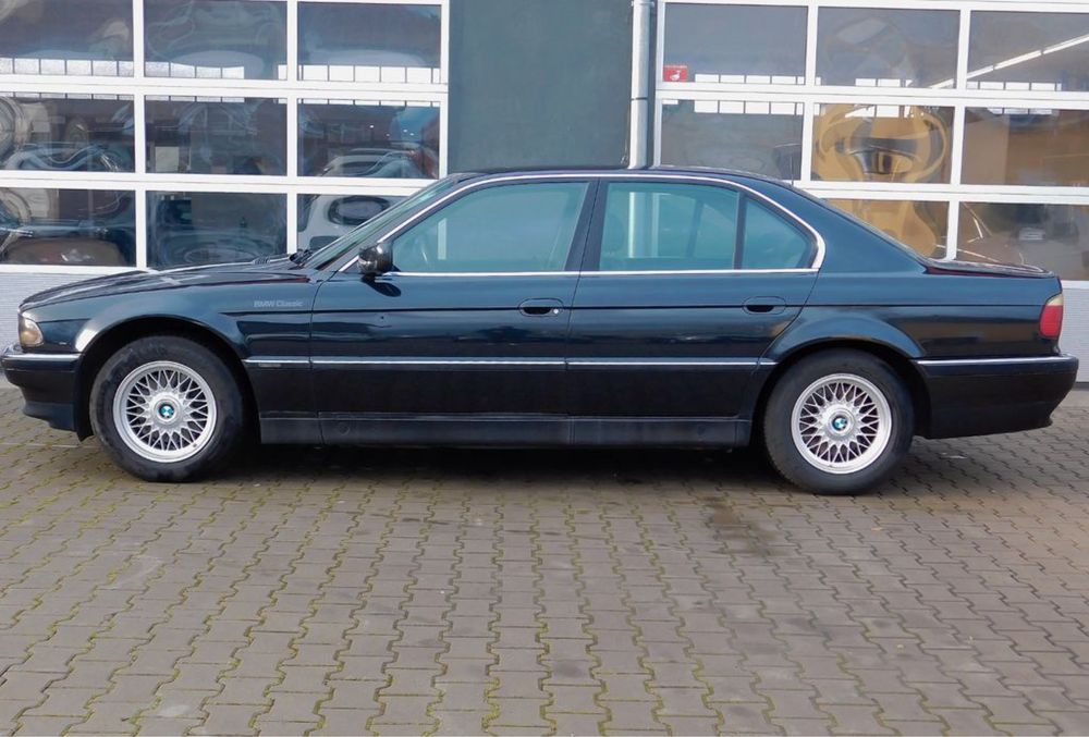 Vand BMW 728i 1995