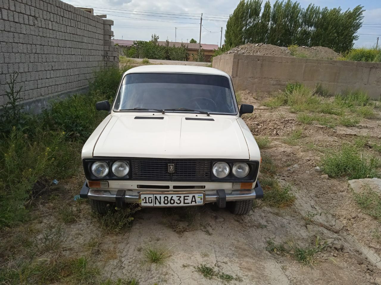 Vaz 2106 sotiladi