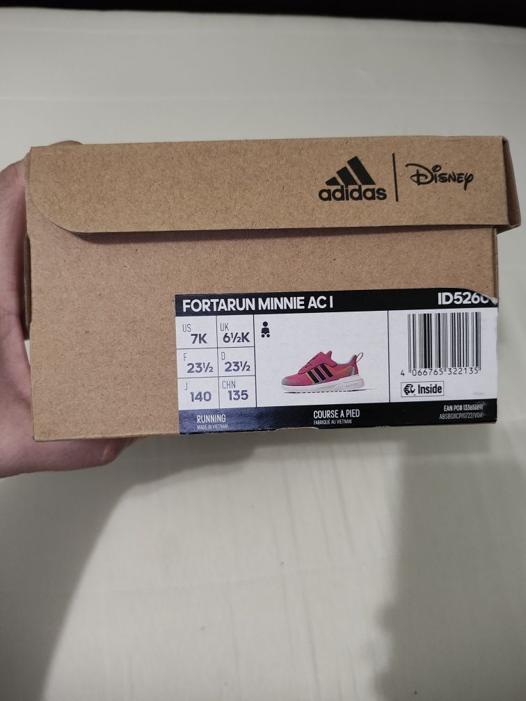 Детски маратонки Adidas Disney номер 23,5