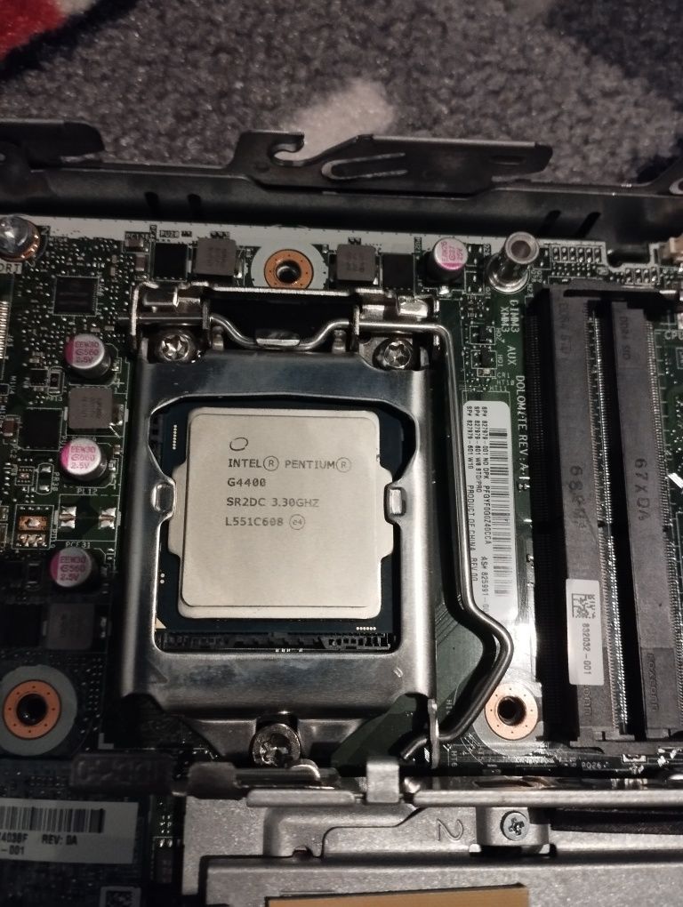 Hp ProDesc 600 G2 за части