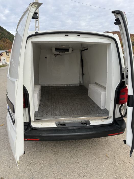 VW Transporter frigorific  2.0 TDI 105 CP