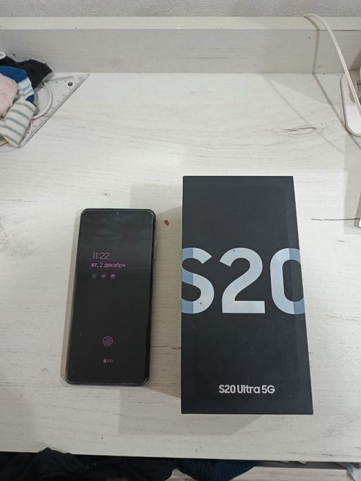 Обмен продажа Samsung Galaxy S20 ultra 5G 12/128