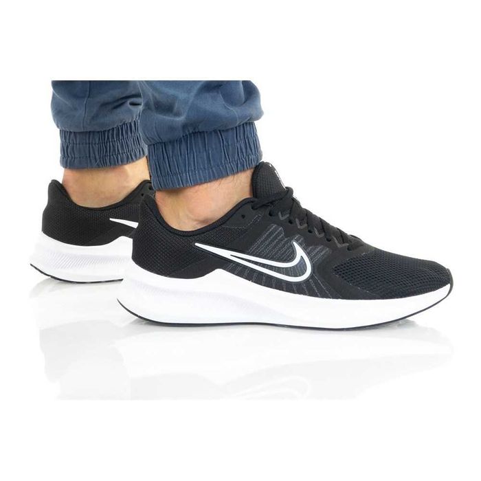 Nike Downshifter 11