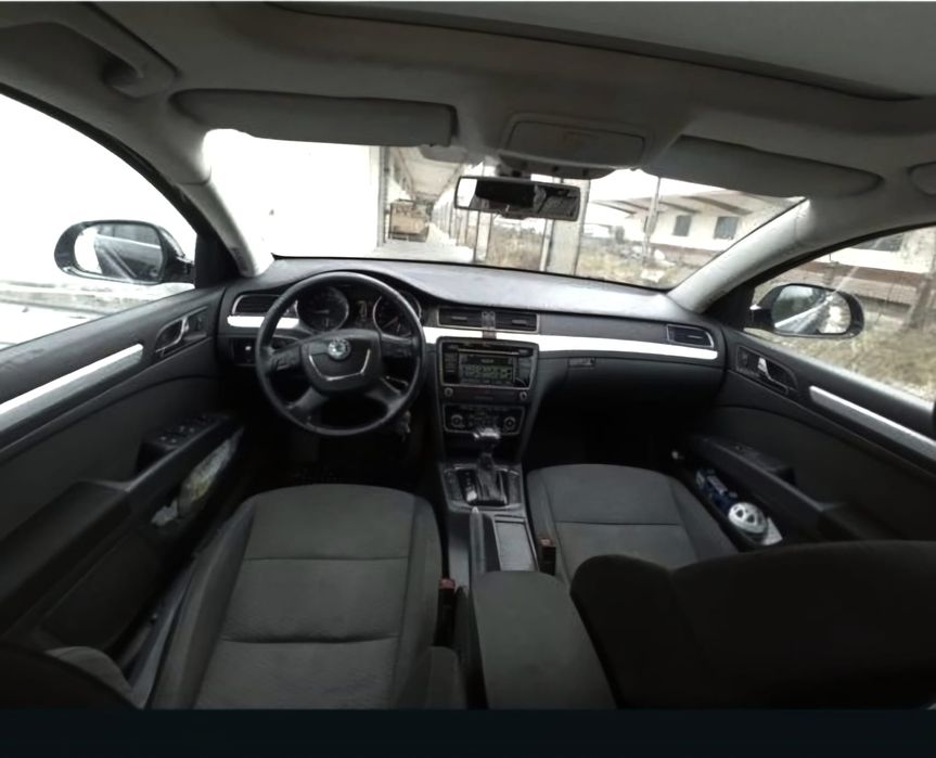 Vând Skoda superb