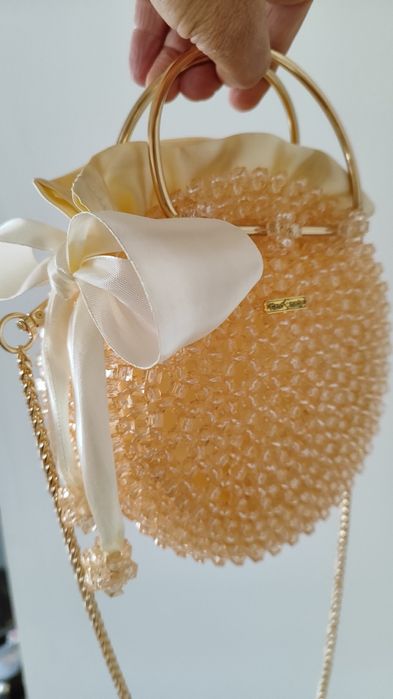 Чанта от мъниста