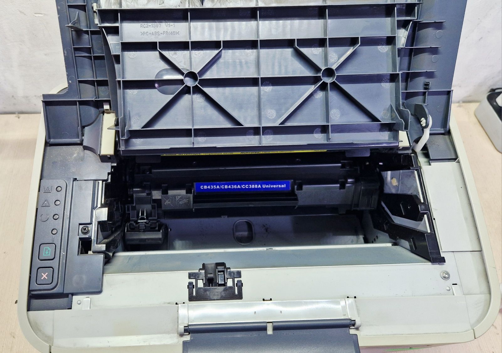 Принтер HP laserjet P1505